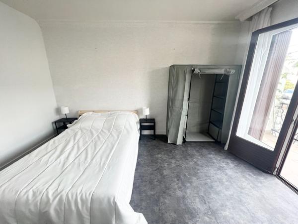 Chambre 1 pièce 14 m2