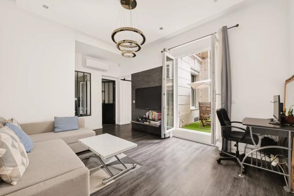 Appartement Paris 16 e - TROCADÉRO / LUBECK