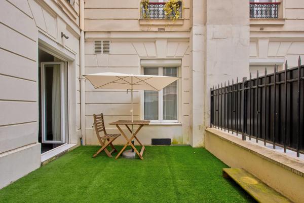 Appartement Paris 16 e - TROCADÉRO / LUBECK