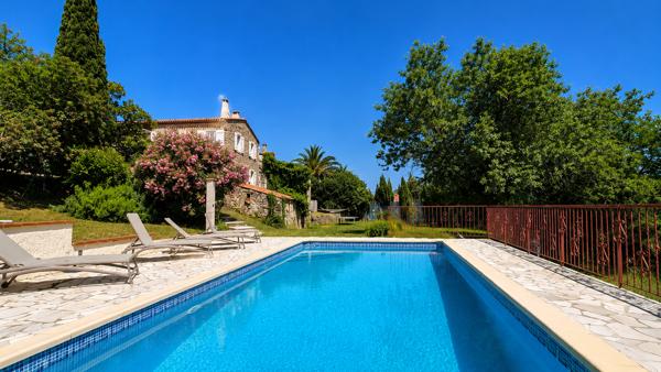 Commerce à vendre à Villelongue-dels-Monts (66740) - Pyrénées-Orientales