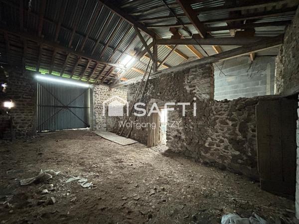 Grange en pierre sur terrain constructible