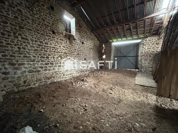 Grange en pierre sur terrain constructible