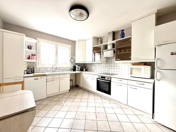 Saintes (17100) Maison Hyper Centre Rive Gauche