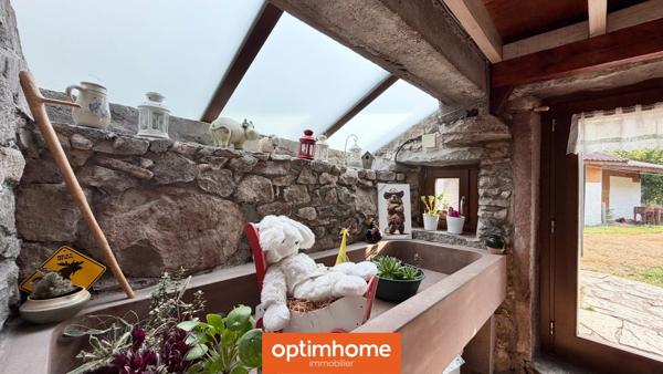 Fermette vosgienne rénovée – 138 m² environ – Terrain 3 036 m² – Nature, charme et tranquillité