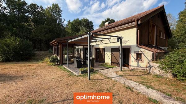 Fermette vosgienne rénovée – 138 m² environ – Terrain 3 036 m² – Nature, charme et tranquillité