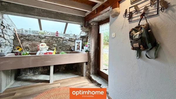 Fermette vosgienne rénovée – 138 m² environ – Terrain 3 036 m² – Nature, charme et tranquillité