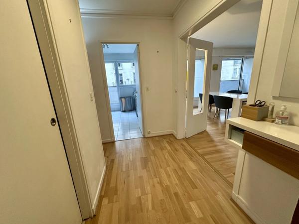 Appartement à vendre 2 pièces PARIS 7EME ARRONDISSEMENT (75)