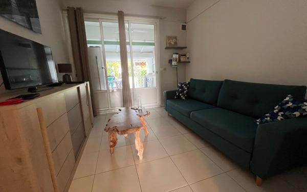 Appartement à vendre    2 pièces • 26,97 m2 Saint-François