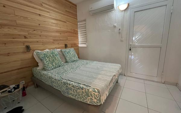 Appartement à vendre    2 pièces • 26,97 m2 Saint-François