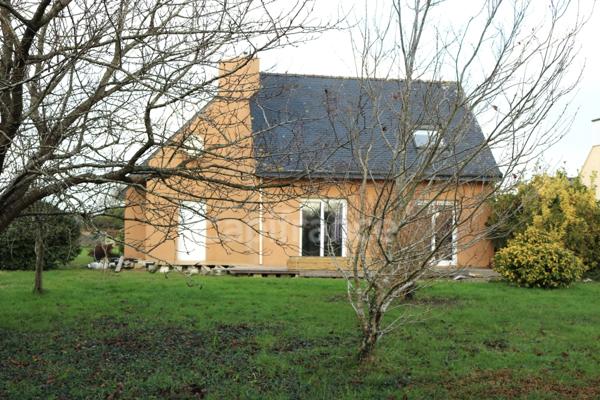 Maison à vendre 6 pièces PLOUHINEC (29) 107 m2, 4 chambres. Terrain 1526 m2