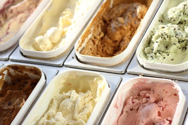 Fonds de commerce Ambulant Glaces et Boissons à vendre proche de SAINT RAPHAEL (83)