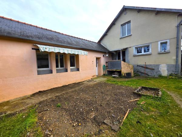 Maison Familiale 6 chambres, avec garages et terrain