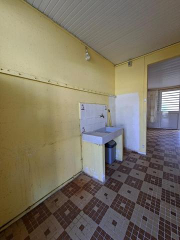 Maison de type F4 avec fort potentiel de modernisation