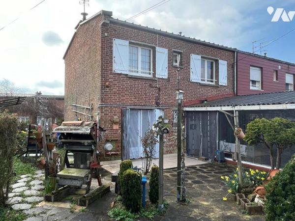 Maison avec 3 chambres, bureau, garage, jardin