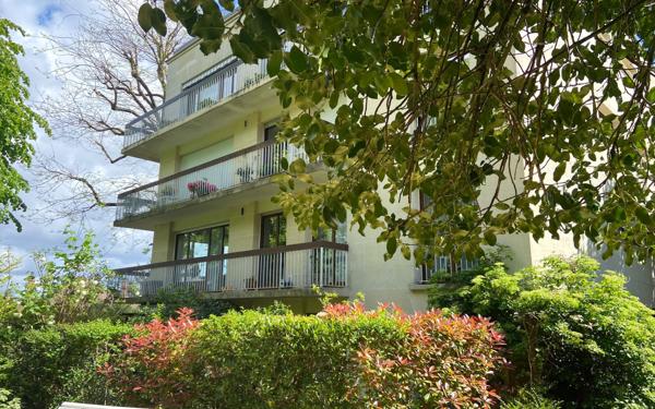 Appartement à vendre    5 pièces • 96,06 m2 Sceaux