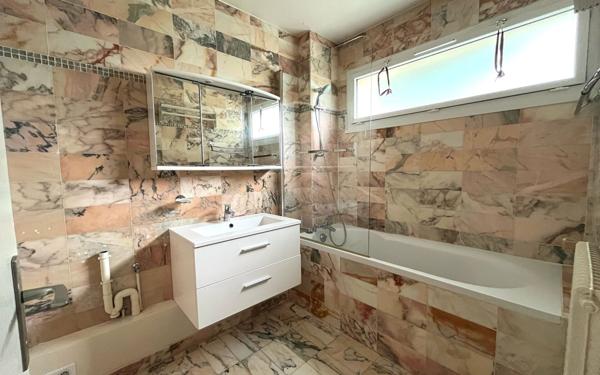 Appartement à vendre    5 pièces • 96,06 m2 Sceaux