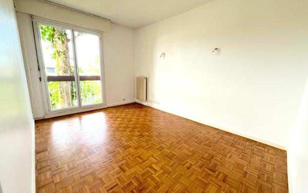 Appartement à vendre    5 pièces • 96,06 m2 Sceaux