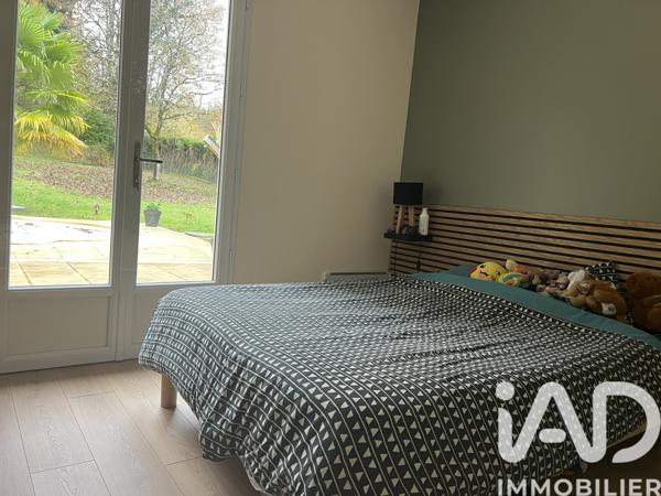 Maison à vendre 6 pièces 154 m² Saint-Étienne-de-Chigny