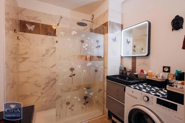 Appartement à vendre 3 pièces 58m² Gignac-la-Nerthe (13180)