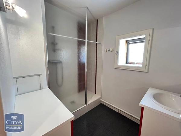Appartement à louer 4 pièces 80.72m² Le Mans (72100)