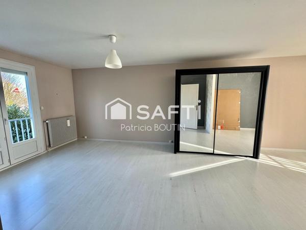 PAVILLON 4 CHAMBRES AVEC JARDIN ET GARAGE A NIORT !