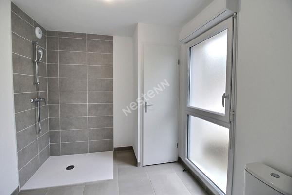 Maison neuve 3 chambres à Epernon avec terrain