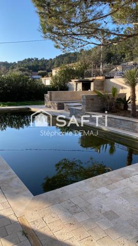SUPERBE VILLA RECENTE AVEC STUDIO ET PISCINE