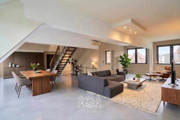Rare duplex au dernier étage Vieux Lille