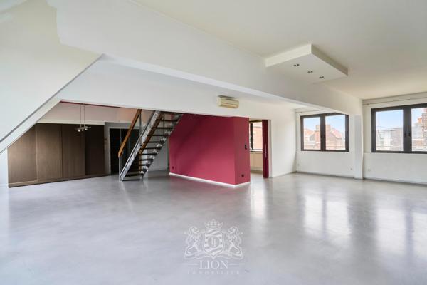 Rare duplex au dernier étage Vieux Lille