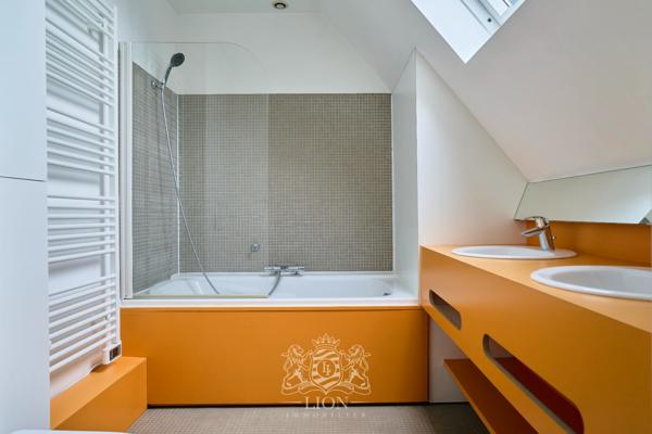 Rare duplex au dernier étage Vieux Lille