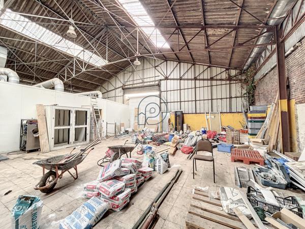 Wazemmes entrepot à vendre