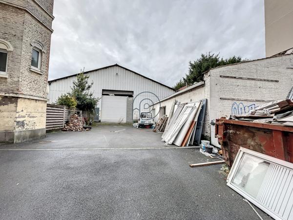 Wazemmes entrepot à vendre