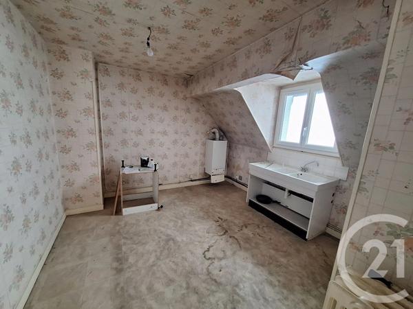 Appartement T4 à vendre  5 pièces - 127 m 2   BRIVE LA GAILLARDE  - 19