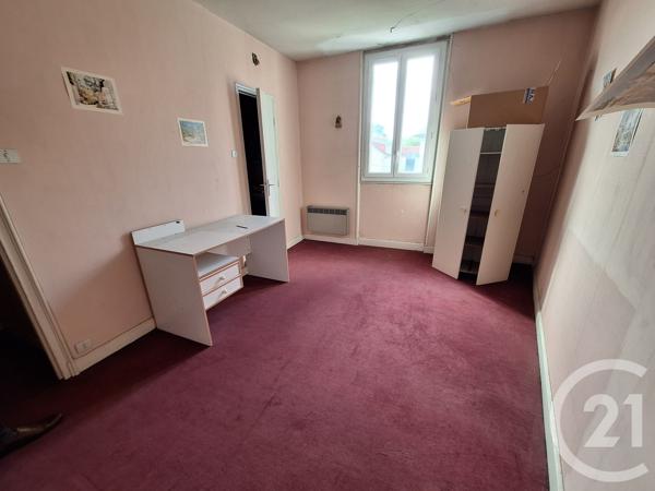 Appartement T4 à vendre  5 pièces - 127 m 2   BRIVE LA GAILLARDE  - 19