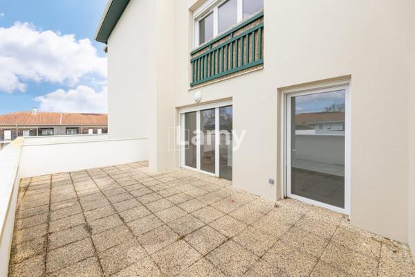 Appartement t3 bayonne avec grande terrasse