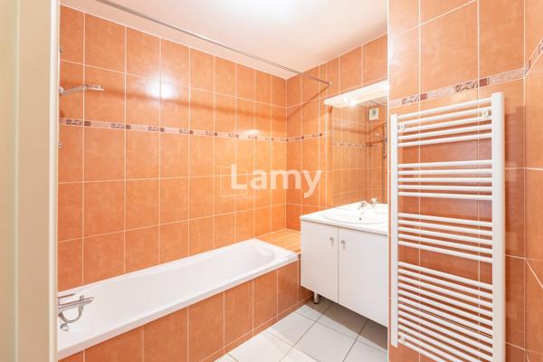 Appartement t3 bayonne avec grande terrasse