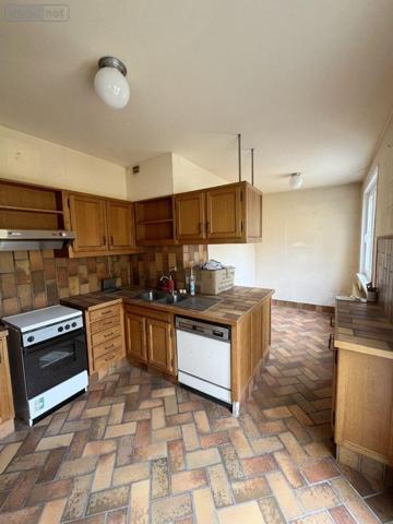 Appartement à rénover à vendre à Boulogne-sur-Mer dans le Pas-de-Calais (62200), ref : 822