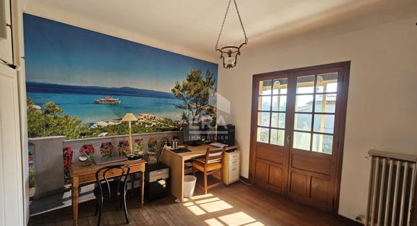 Maison Villeneuve Loubet 8 pièce(s) 263 m²