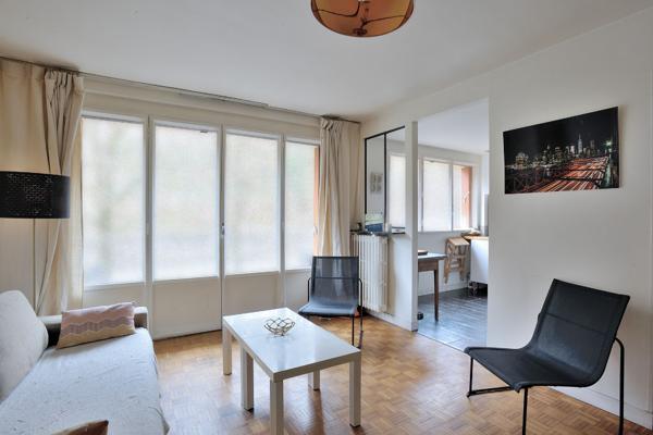 Appartement 3 pièces, balcon sans vis à vis, Proche gare