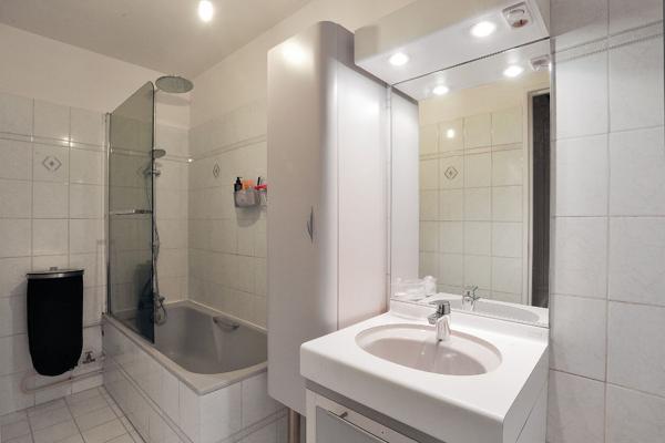 Appartement 3 pièces, balcon sans vis à vis, Proche gare