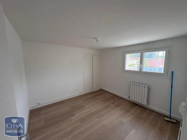 Maison à louer 5 pièces 120.41m² Angoulême (16000)