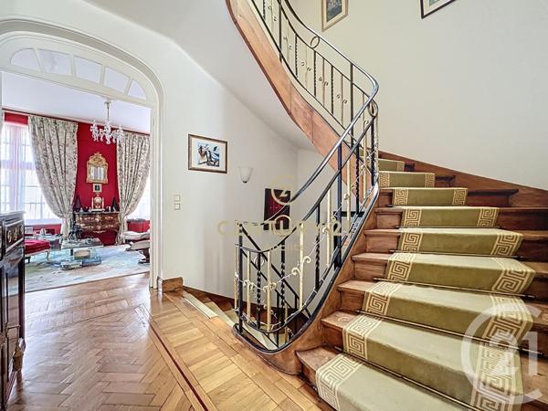 Maison à vendre  8 pièces - 253 m2 LA MADELEINE - 59