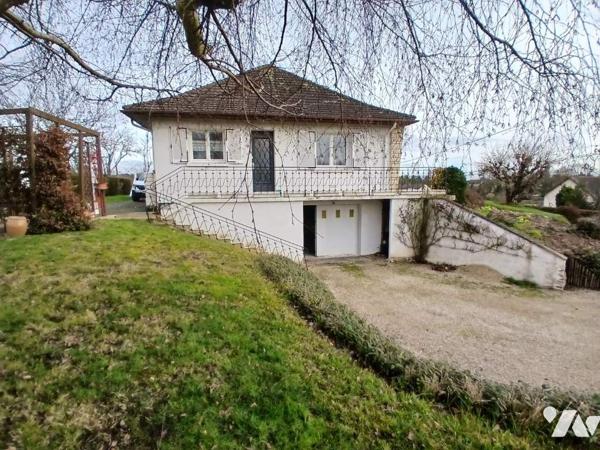 Maison d'habitation avec dépendances et terrain
