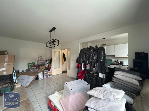 Appartement à louer 2 pièces 42.46m² Arpajon (91290)