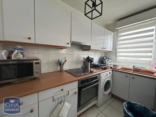 Appartement à louer 2 pièces 42.46m² Arpajon (91290)