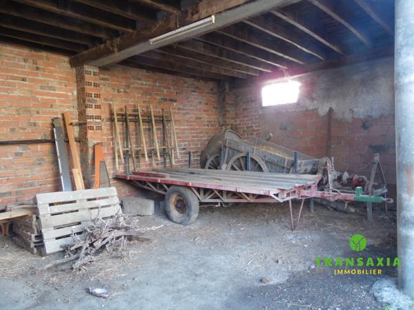 Ancienne ferme avec 5 dépendances et jardin