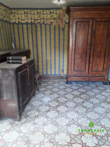 Ancienne ferme avec 5 dépendances et jardin