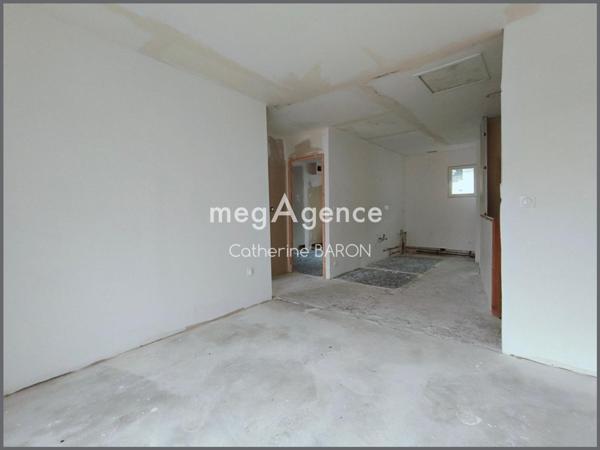Immeuble à COGNAC, 16100 - 6 pièces 95m²