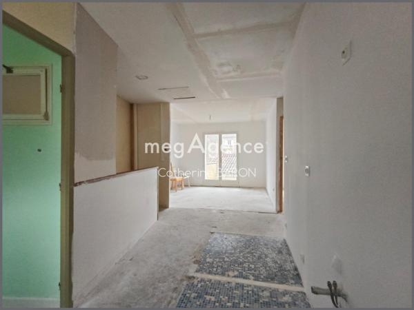 Immeuble à COGNAC, 16100 - 6 pièces 95m²