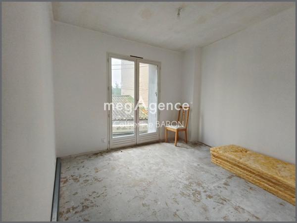 Immeuble à COGNAC, 16100 - 6 pièces 95m²